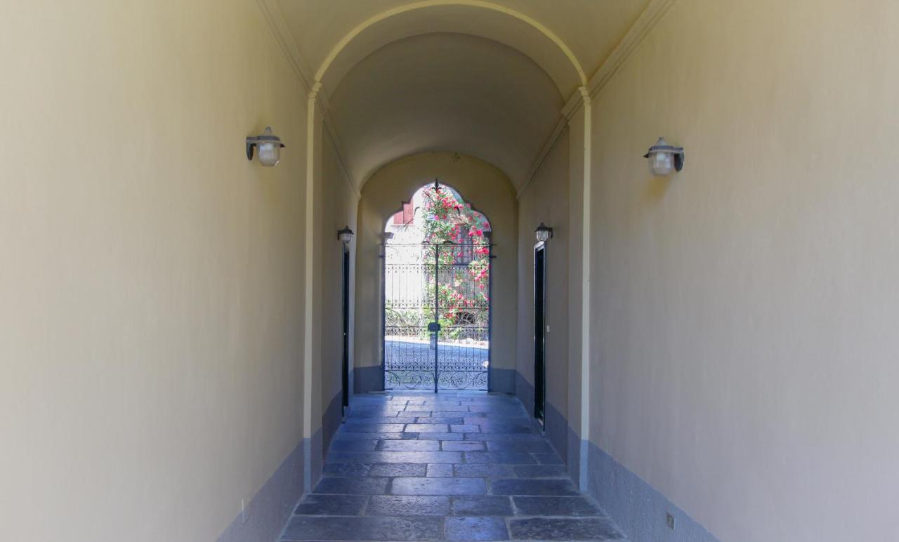 Bel Faggio Rosso Apartment Menaggio Luaran gambar